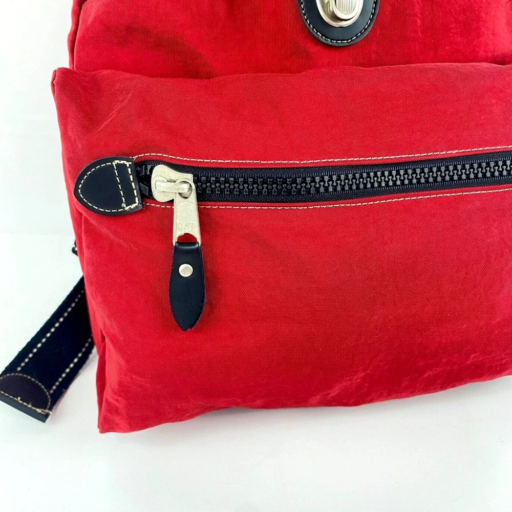 Gap Nylon Backpack Satchel Red & Black Large EUC Big Zip Shoulder Bag School Bag